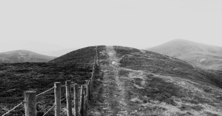 How to overcome 7 common barriers when setting boundaries sylwia bartyzel 1Cg7BQXp024 unsplash